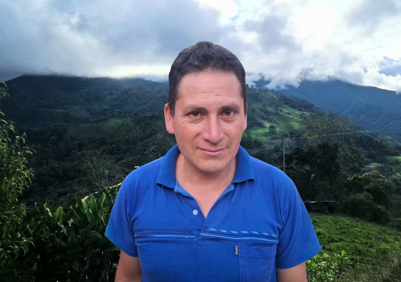 Adelmo Saavedra Fernández, productor de café de Jaén, Cajamarca